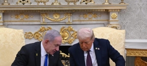 内塔尼亚胡白宫紧急会晤  伊朗高浓铀稀释信号  美海军打击情景曝光  川普以伊谈判立场