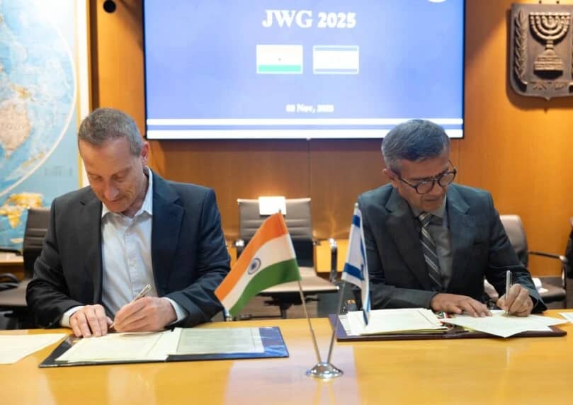 以色列国防部总干事和印度国防部总干事签署了一份战略谅解备忘录，旨在加强两国在安全、工业和技术方面的合 ...