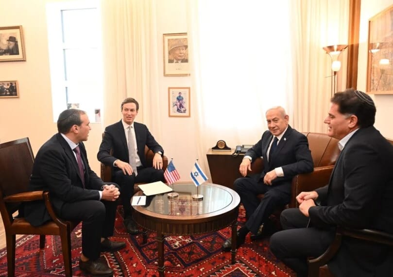 内塔尼亚胡总理在办公室会见了川普总统的特使维特科夫和库什纳。