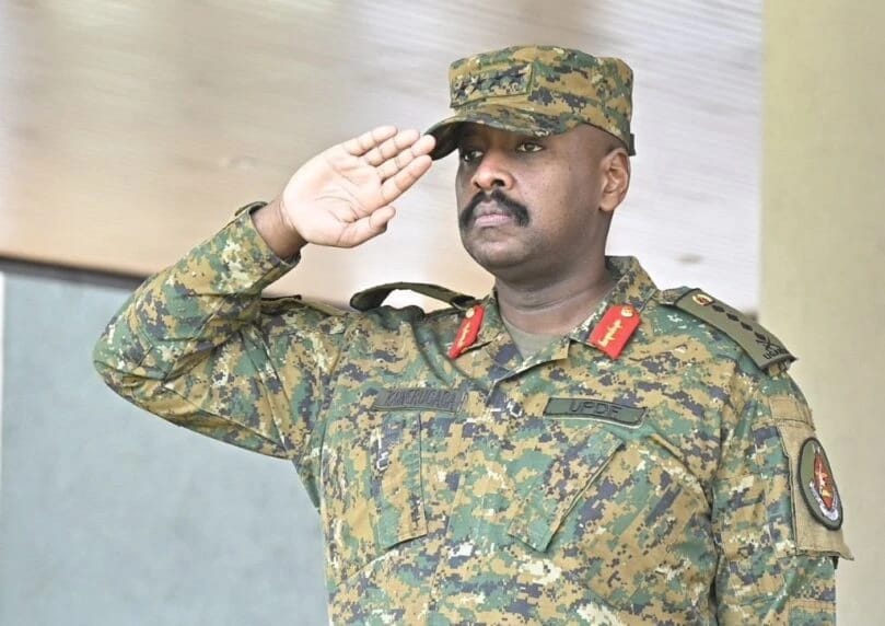 乌干达陆军参谋长穆霍齐·卡因罗加巴在社交平台表示与以色列同站立，若有任何企图摧毁以色列的言论或行动， ...